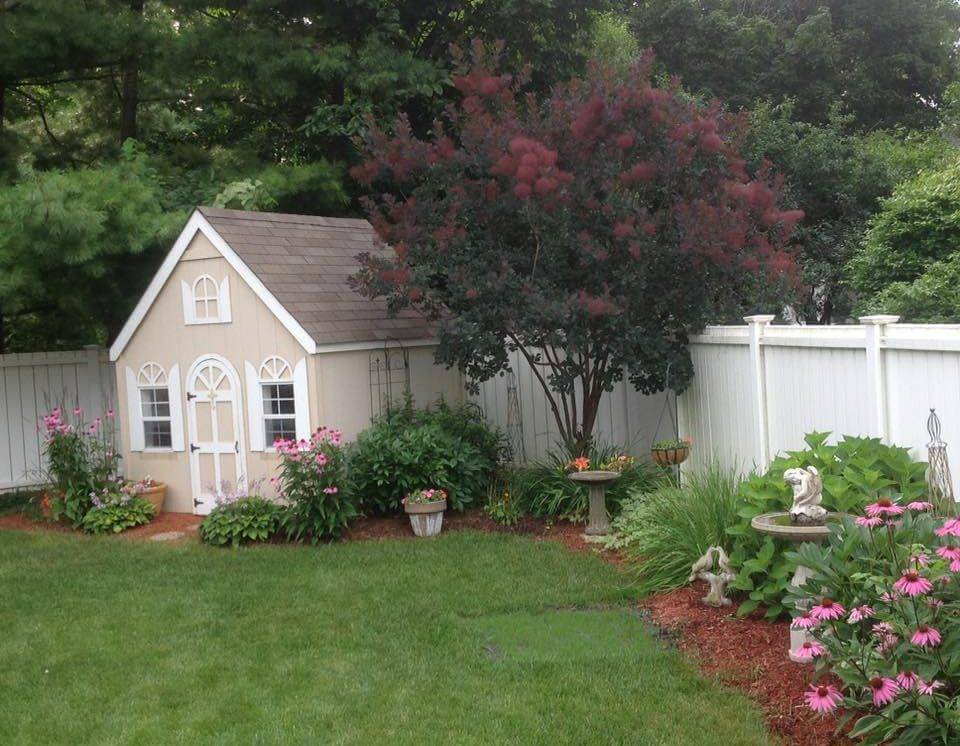 Bed & Breakfast Grounds at 18180 Emerson House