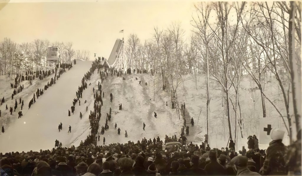 Big Hill Park: Scenic Trails and Historical Stories Big Hill Park: Scenic Trails and Historical Stories