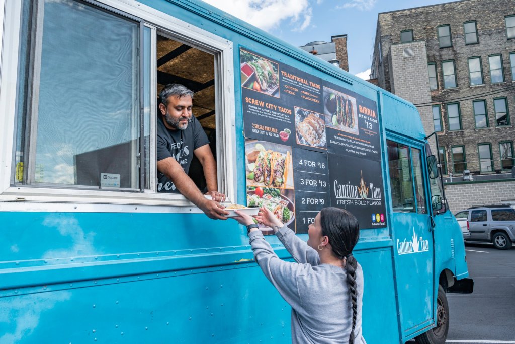 Mobile Munchies Mobile Munchies