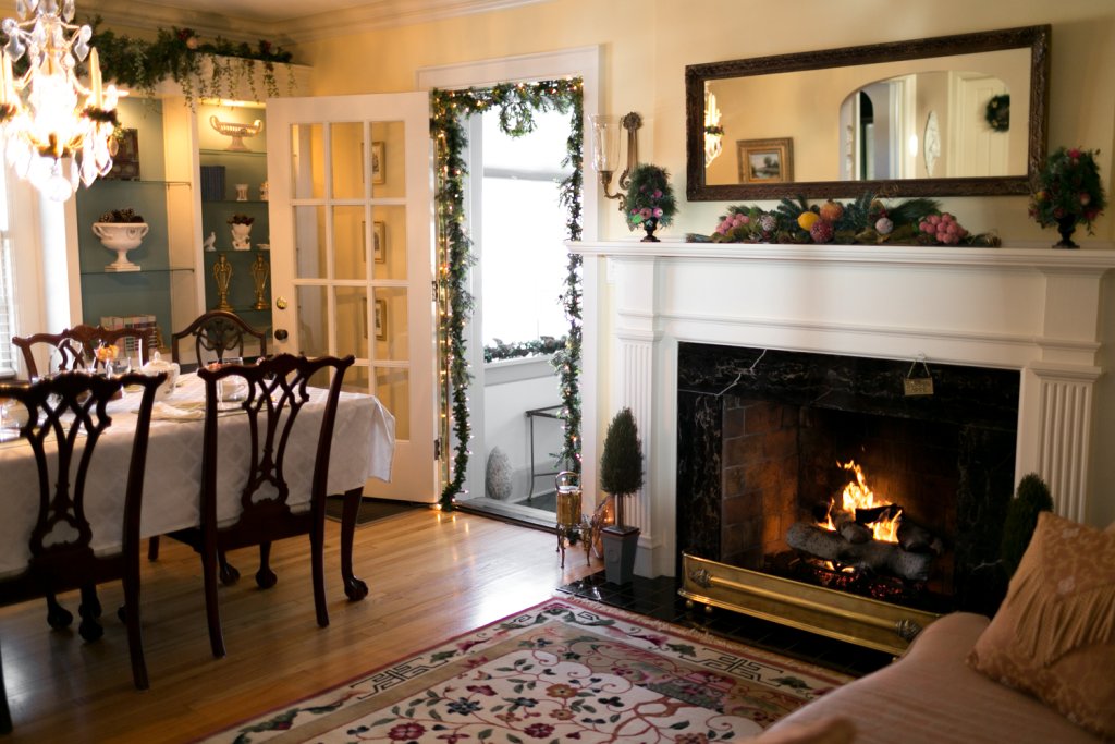 Places To Stay In The Beloit Area 1810 Emerson House Bed & Breafast