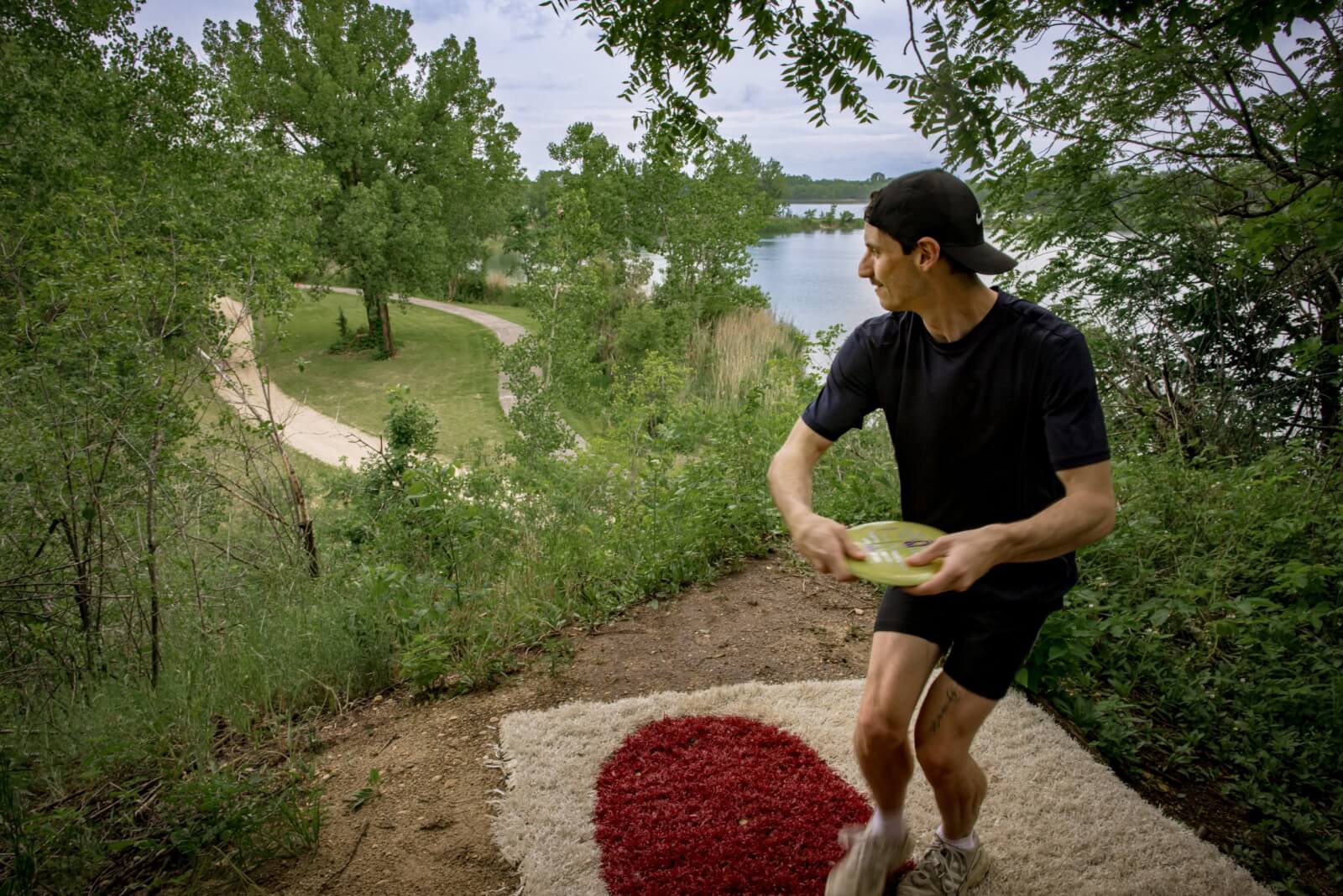 Reunite with Friends Lake Victoria disc golf course