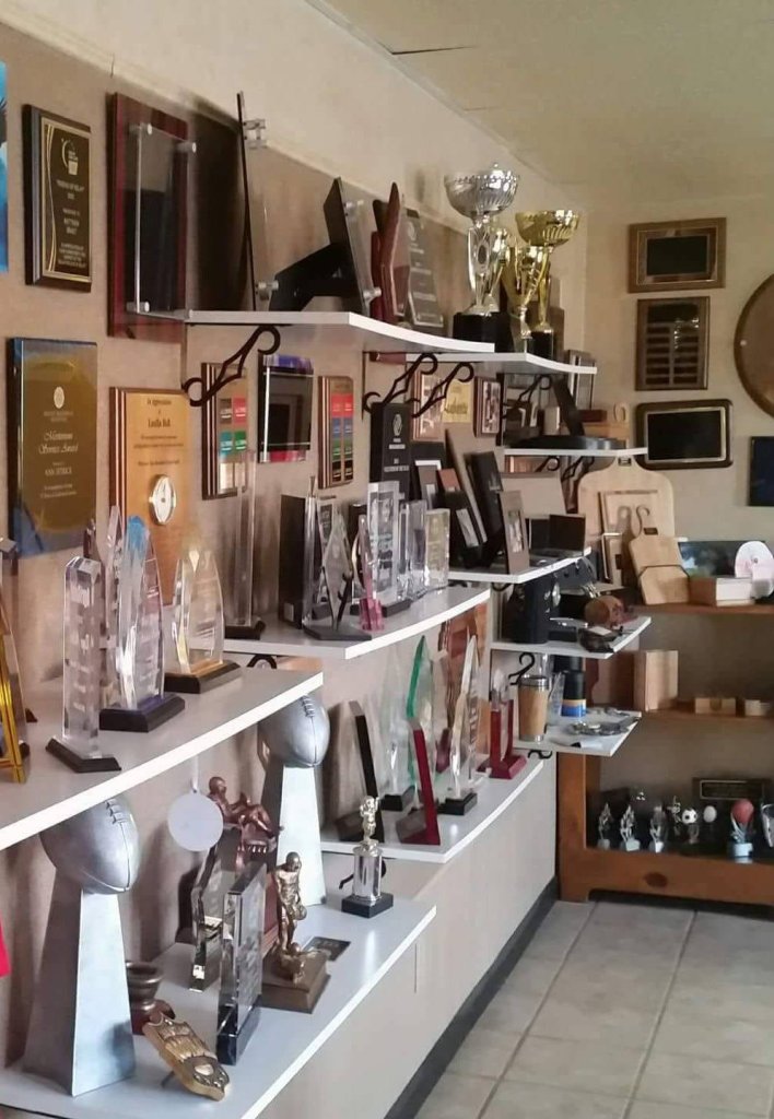 Shop Local Unique Shops In Beloit Walnut Creek